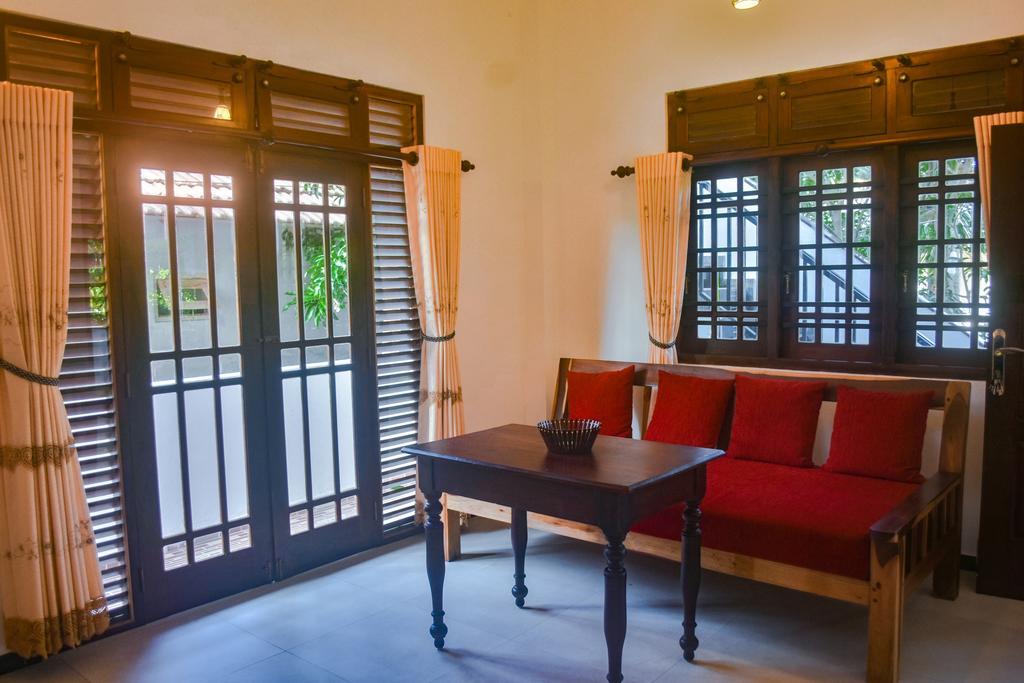 Ravi Villa Hikkaduwa Bagian luar foto